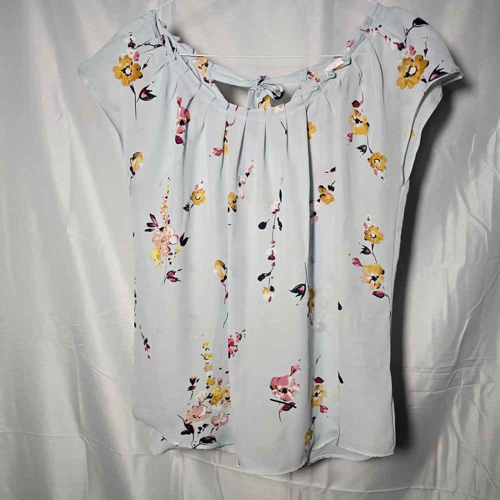 LC Lauren Conrad Light Blue Floral Cap Sleeve Tie Back Blouse Medium